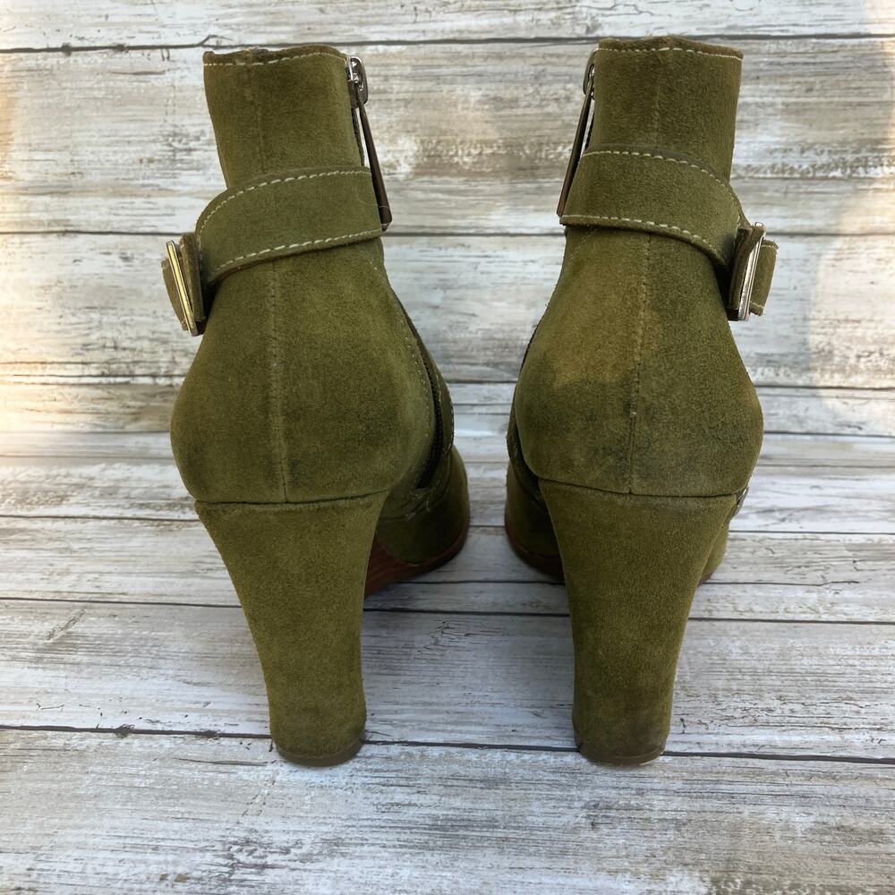 Olive Green Heeled Boots - Picture 3 of 13